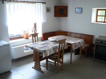 REALTY BLATNÁ offers - renovated country house (cottage) with front garden and separate barn…
