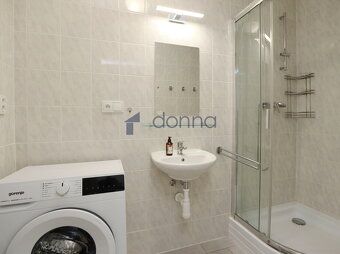 Nabízíme pronájem bytu 1+kk, 36m2, Hartigova ulice, Praha 3 