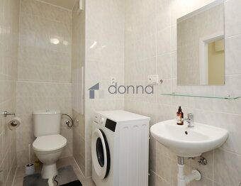Nabízíme pronájem bytu 1+kk, 36m2, Hartigova ulice, Praha 3 