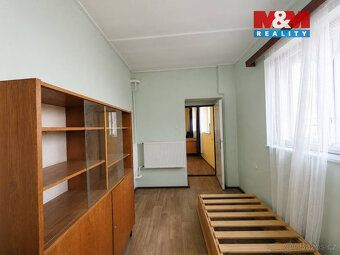 For rent property of 95 m² suitable for business, ideal especially