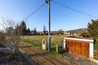 Prodej, pozemky/bydlení, 800 m2, Na Benátkách 10, 25231 Všen