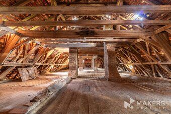 Sale No. VS231 Registration number / Job ID: VS231 Sale of historical complex in Rabštejn nad…
