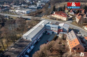 We offer for rent storage and office space in location