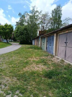 Prodám garáž v Kladně ul. Míru za čerpací stanicí Shell na v