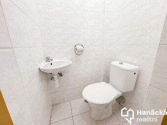 We offer for rent bright and spacious non-residential space of total area 85 m², located on…