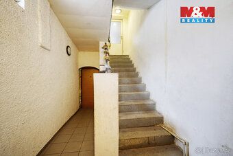 Sale of stone family house in the center of Oselce village (cadastral area O