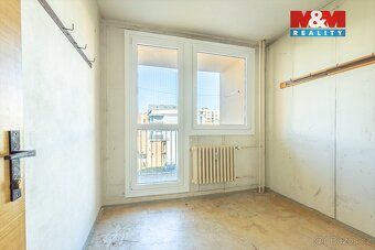 Nabízíme k pronájmu prostorný byt 4+1 o užitné ploše 75 m², 