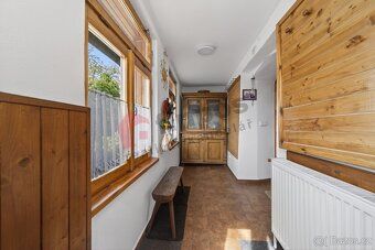 We offer for sale a spacious family house in Pňovice, Příbram district