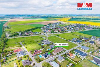 Exkluzivně nabízíme moderní RD o podlahové ploše 227,8 m², k