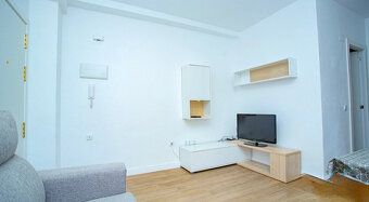 Relax Properties Realty Agency offers for sale a cozy apartment in La Mata, Torrevieja on the…
