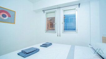 Relax Properties Realty Agency offers for sale a cozy apartment in La Mata, Torrevieja on the…