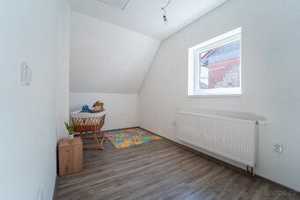 Looking for spacious renovated family house without need of further investment?