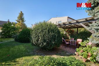 Prodej stavebního pozemku 520 m² – Svobodné Dvory, Hradec Kr