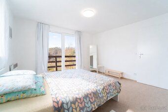 We offer for sale a completely renovated recreational cottage