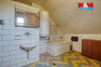 Prodej bývalé restaurace s bohatým potenciálem a mnoha možno