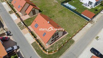 Stars reality Vám zprostředkují prodej 9-ti samostatně stojí