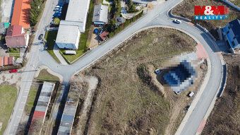 We offer for sale six building plots in the sought-after location of Beroun Nad Máchovnou.