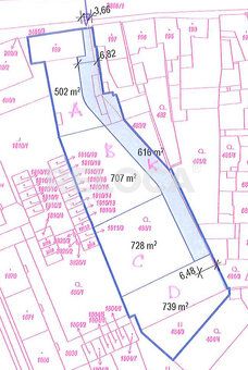 We offer a building plot, roads and engineering networks will be built by the seller. For more information please call.
