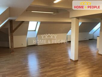 + provize RK, Zprostředkujeme Vám pronájem podkrovních prost