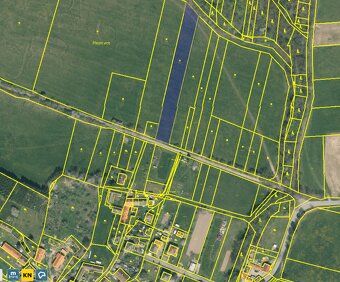 Sell land plot of 3465 m2 in the village of Božejovice. Permanent grassland
