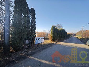 We offer for sale an exclusive building plot of area