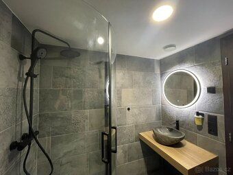 I am selling an 8+1 family house after complete renovation with