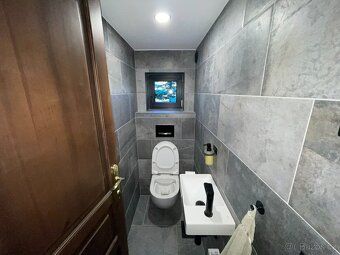 I am selling an 8+1 family house after complete renovation with