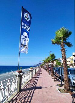 Home office on Sicily! ☀️ We offer you the opportunity to try what it's like to live on…