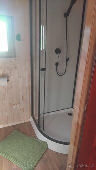 Nabízím k pronájmu maringotku na kouzelné polosamotě Onen Sv