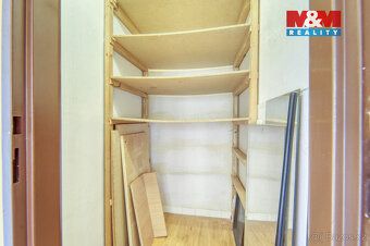 Prodej bytu 2+1 o užitné ploše 55 m² v panelovém domě na síd