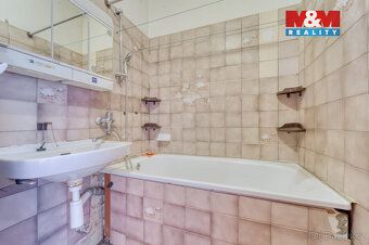 Prodej bytu 2+1 o užitné ploše 55 m² v panelovém domě na síd