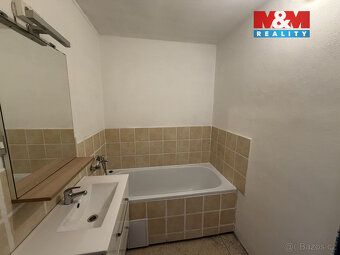 Prostorný a světlý byt v osobním vlastnictví o dispozici 4+1