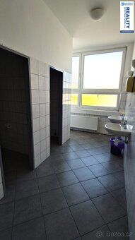 Ref. No. 952 Liov offices For rent modern administrative premises in a masonry building that…
