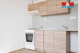 Světlý byt s nekonečným potenciálem – vytvořte si domov snů!