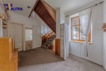 We offer for sale an exceptional property on the outskirts of Šumperk