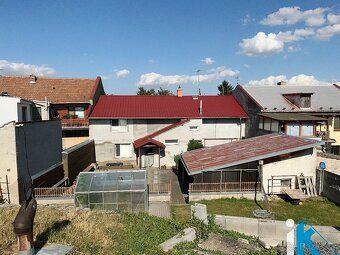 In the village of Hruška, district Prostějov I offer a spacious family house