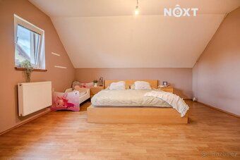 Exkluzivně nabízíme k prodeji rodinný dům o dispozici 5+1 v 