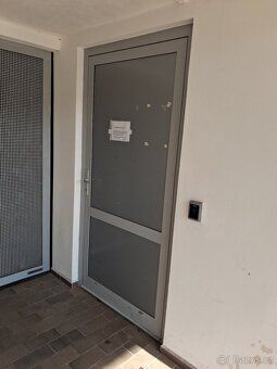 Pronajmu garážové stání – box číslo 408 , v parkovacím domě 