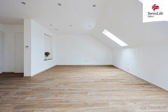 Apartment with family house benefits... Exclusively represented by the owner