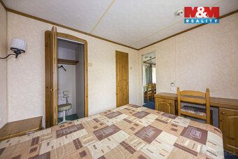 Nabízíme k prodeji pozemek o výměře 923 m² v klidné části ob