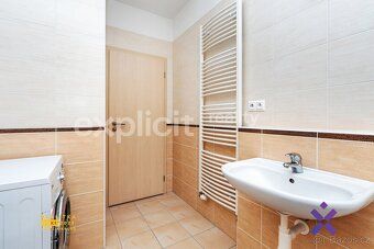 Ev.č. 02748 Prodej světlého bytu 2+kk s lodžií, 63 m² – Prah