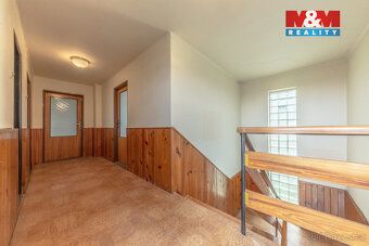 We offer for sale a detached family house 4+KK (plus attic) in a quiet part of Mladá Boleslav, Čejetice.