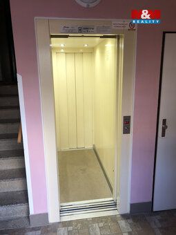 Nabízíme dlouhodobý pronájem bytu 1+1 o velikosti 36m2 po re