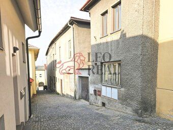 (N404) We offer for sale an apartment 2+kk with total area of 44 m², located on the second…