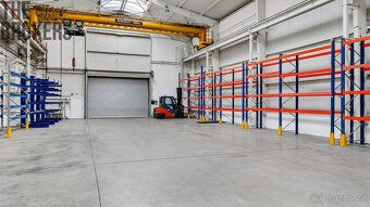 K pronájmu nabízíme rozsáhlý komplex výrobně-skladových hal 