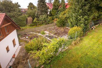 We offer for sale a detached two-story family house