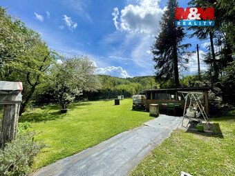 We offer for sale a beautiful garden of 1.630 m² in Sokolov district