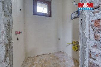 Na prodej rodinný dům v obci Sadov, část Lesov, jen pár minu