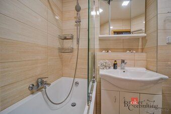 Převod dr. podílu, byty/3+1, 65 m2, Okružní 1754/5, 73701 Če