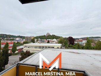 I offer for rent a cozy apartment with an area of approximately 41 sqm on the 4th floor in Náchod